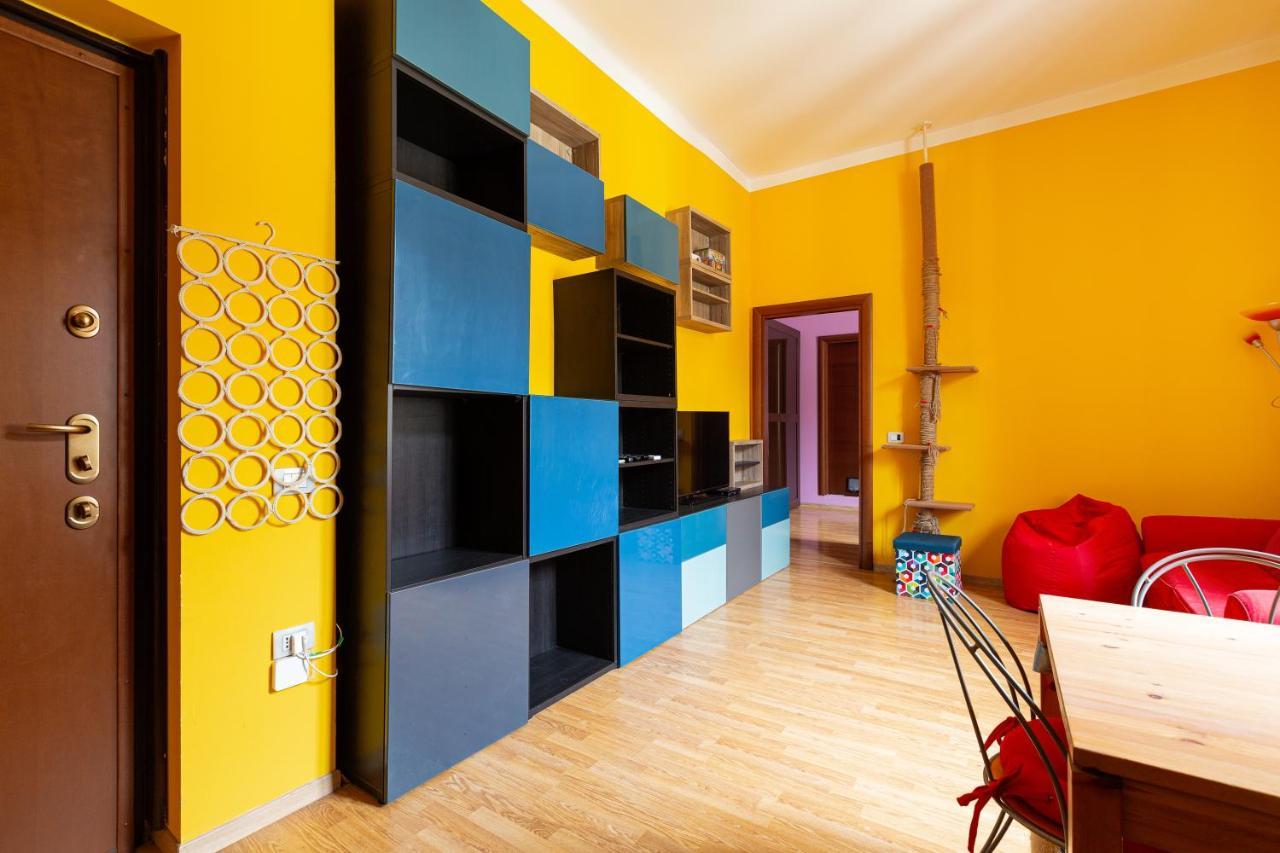 Milano Viale Umbria Colorful Apartment Esterno foto