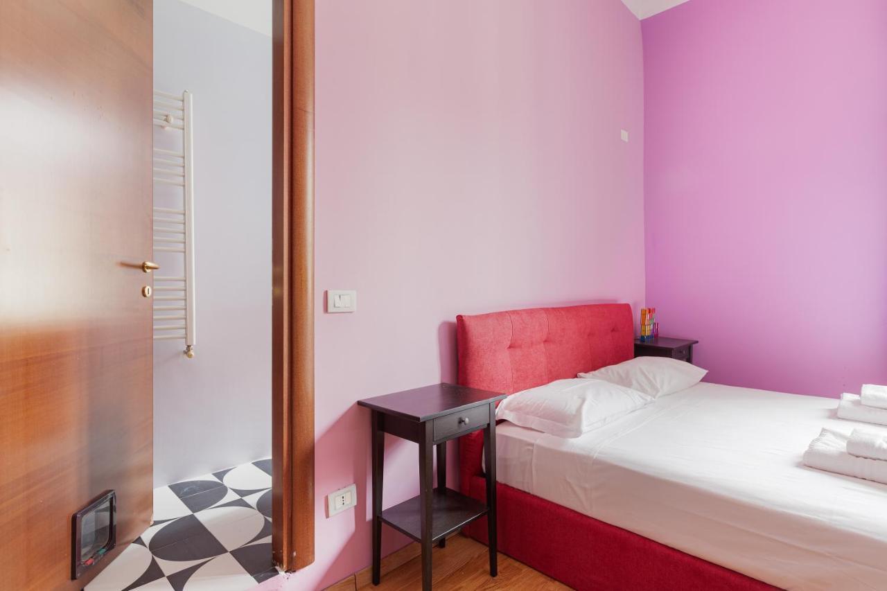 Milano Viale Umbria Colorful Apartment Esterno foto