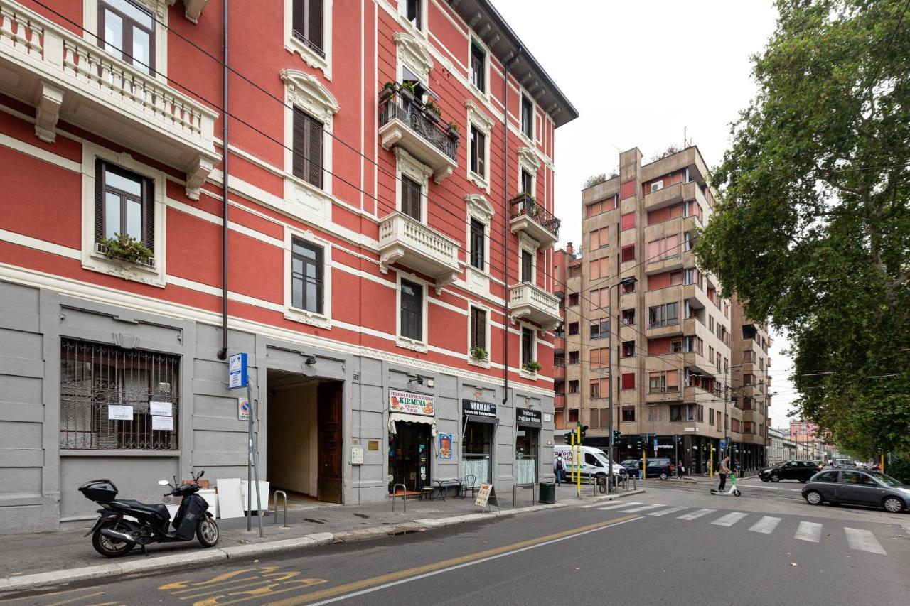Milano Viale Umbria Colorful Apartment Esterno foto