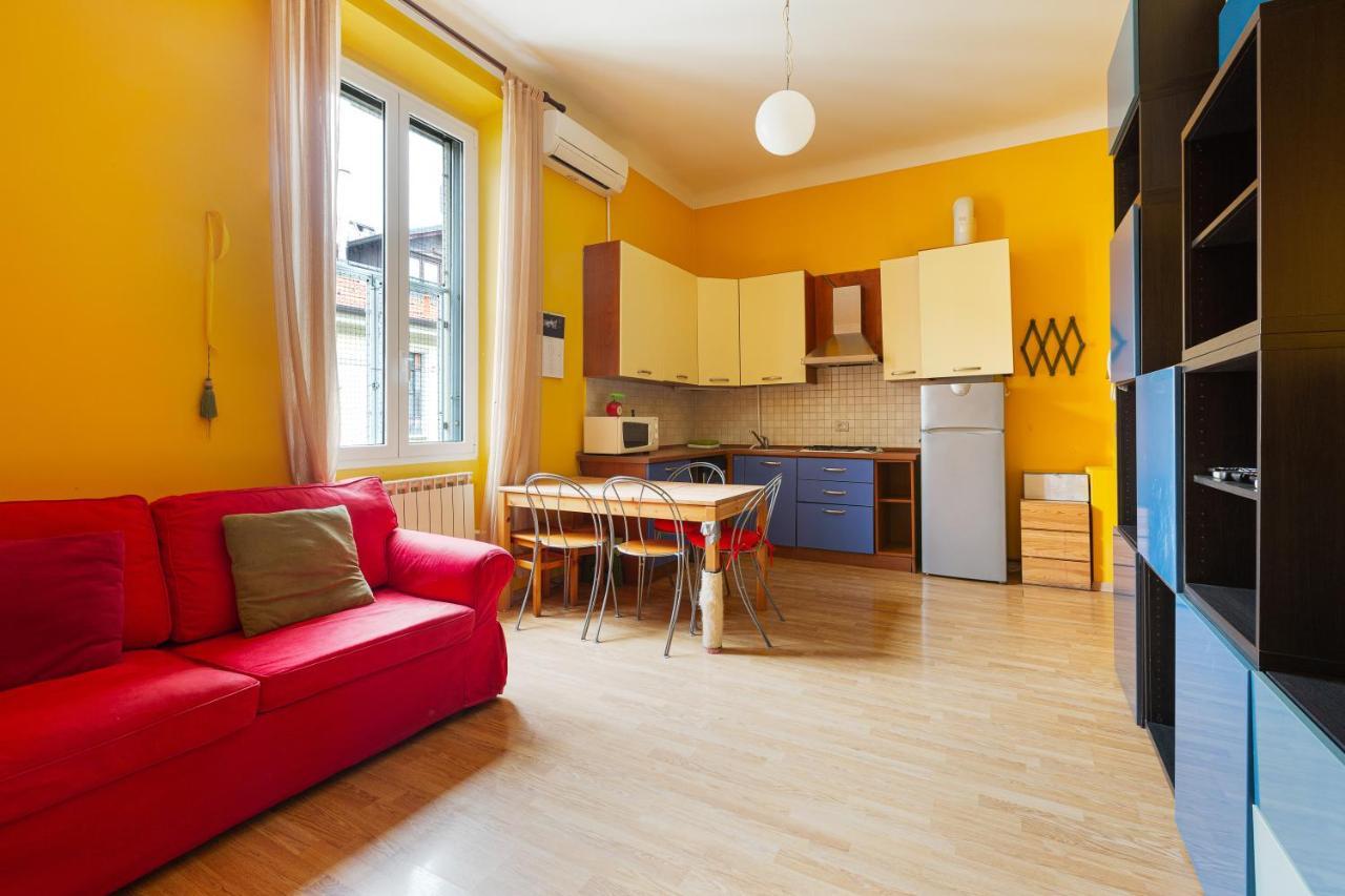 Milano Viale Umbria Colorful Apartment Esterno foto