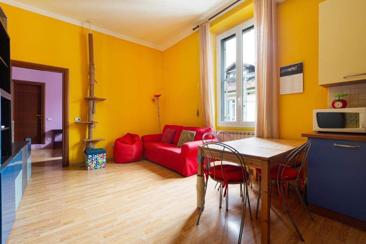 Milano Viale Umbria Colorful Apartment Esterno foto